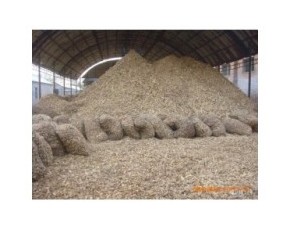 630大量供應水分12％以下玉米芯