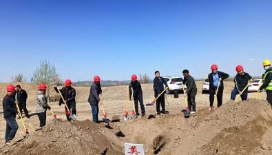 內蒙古東白音嘎查食用菌生產加工基地建設項目開工